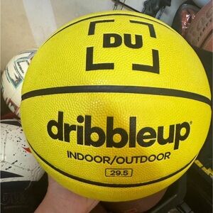 DribbleUp Basketball
